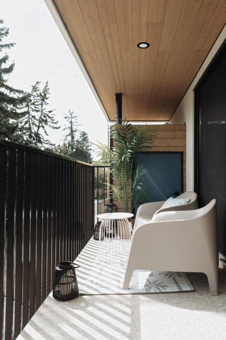Casa Bramble Luxury 2Bed Suite Near Uofa Hospital Edmonton Dış mekan fotoğraf