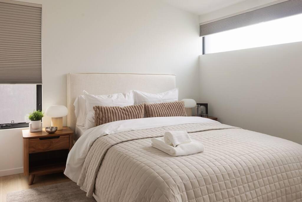 Casa Bramble Luxury 2Bed Suite Near Uofa Hospital Edmonton Dış mekan fotoğraf
